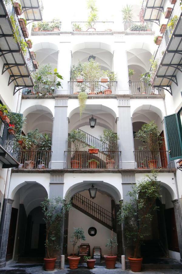 Casa Matys Lejlighed Napoli Eksteriør billede